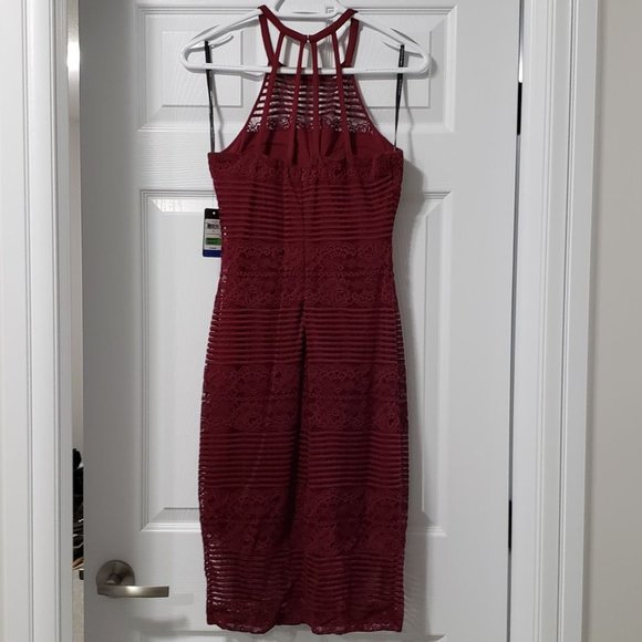 GUESS Lace Illusion Halter Dress - Picture 2 of 6